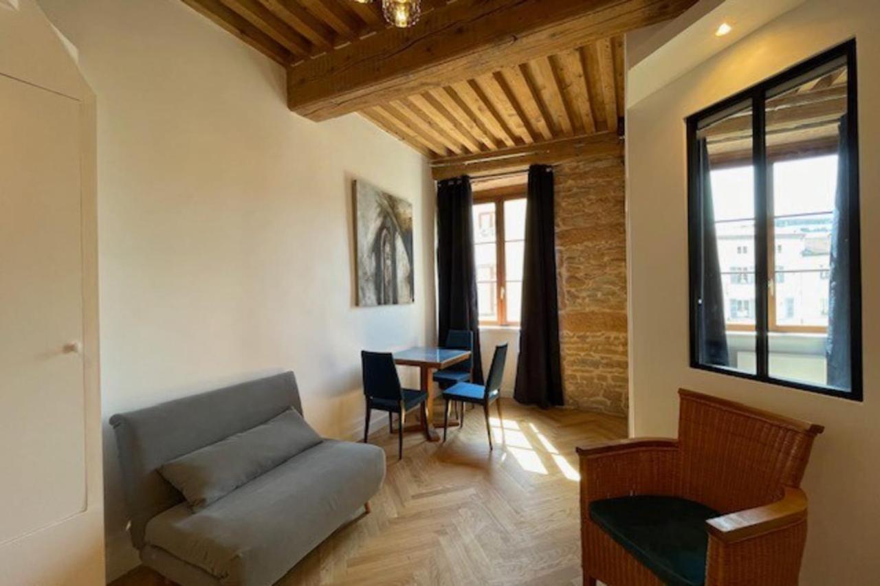 Le Petit St Pierre Charmant 2 Pers Valmy Lyon Extérieur photo